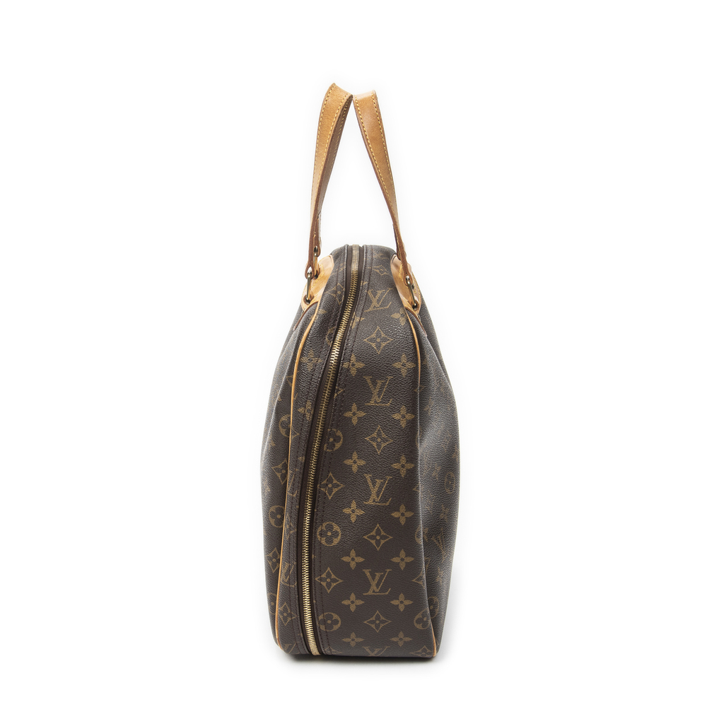 Louis Vuitton Excursion - Picture 3 of 10